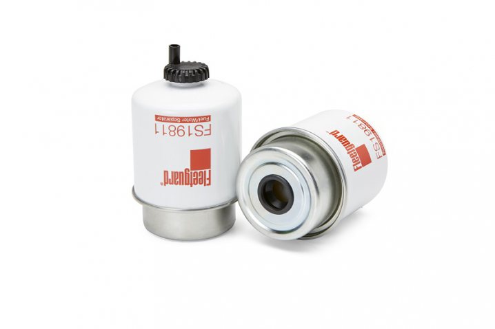 FS19811 Élément de filtre à carburant