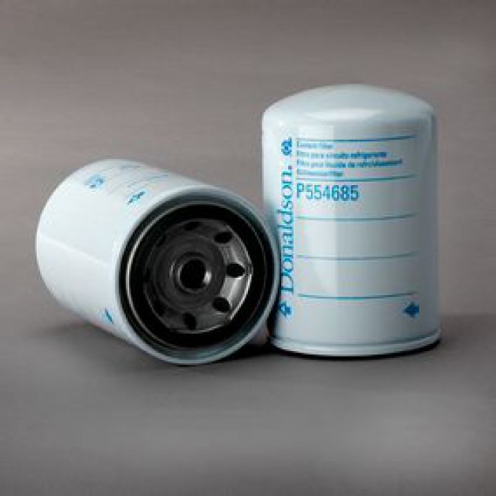 P554685 filtre visser (liquide refroidissement)