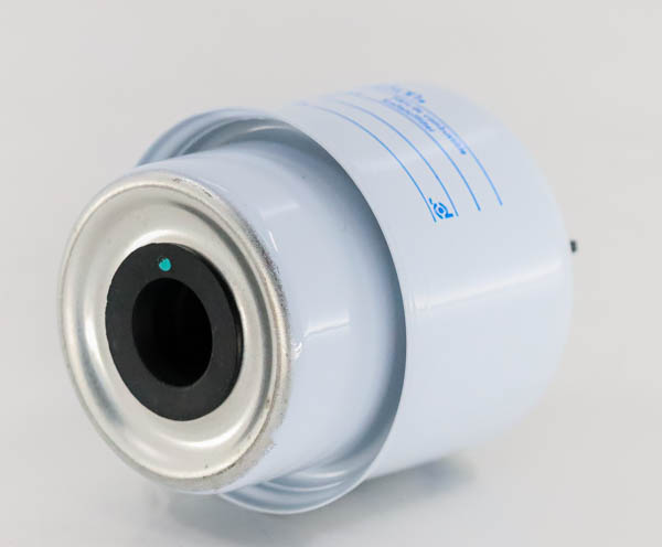 P576918 Elément de filtre à carburant