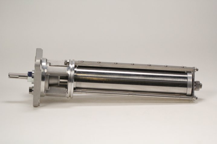 25.003.00010 Elément filtrant à tube fendu
